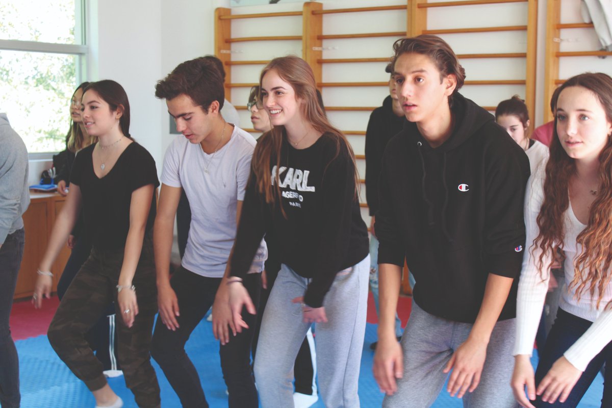 NAEducation's tweet image. Today Eton School in Mexico City joined Nord Anglia! The 1,500 students at this leading bilingual school are now connected to a community of 70 schools globally. Learn more: eton.edu.mx
#NAEBeAmbitious #InternationalStudents #GlobalEducation #InternationalEducation