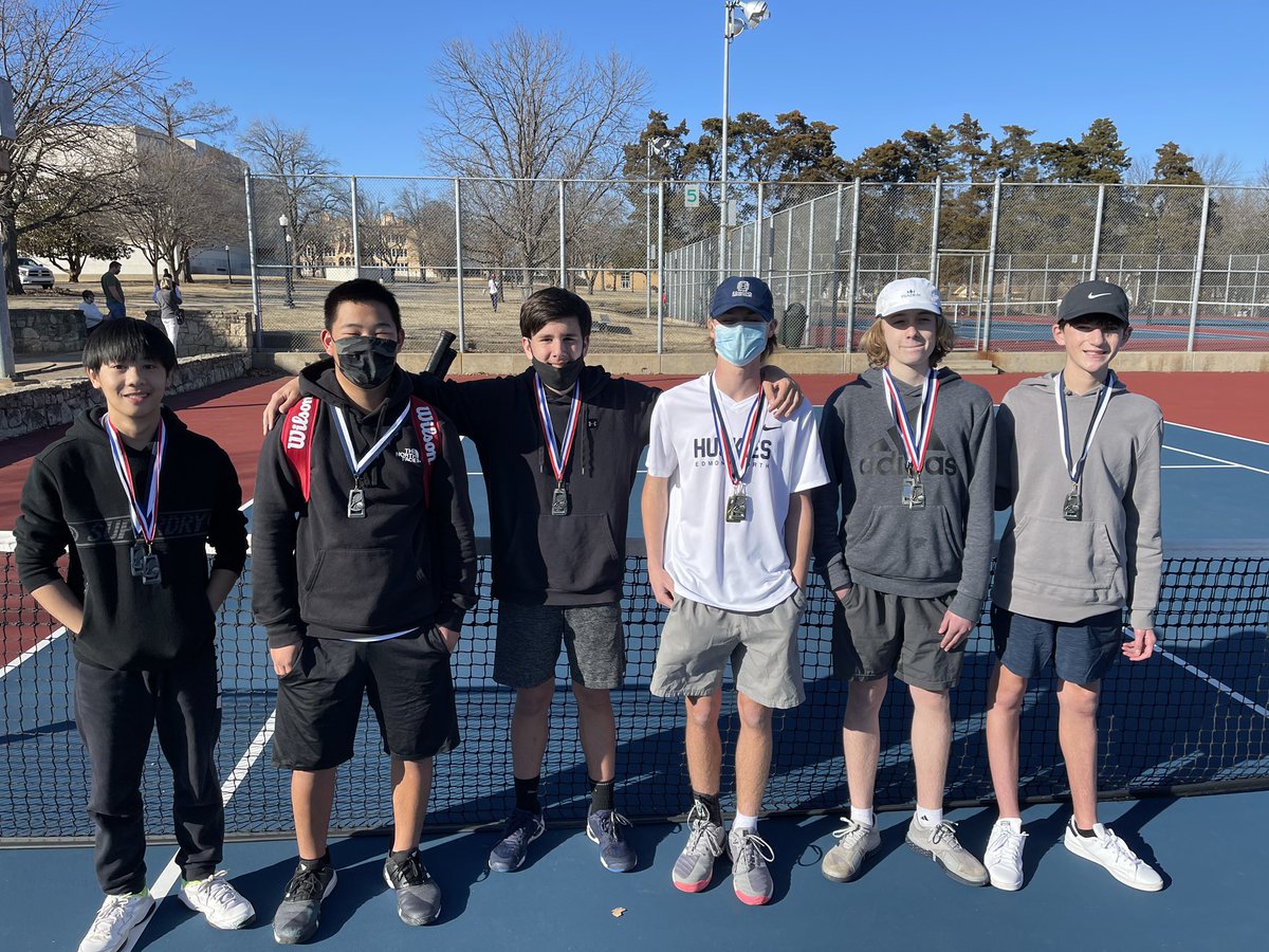 Ponca City Qualifier Tournament:

#1 Singles: Dylan Rainwater (2nd)

#2 Singles: Derek Pennington (1st)

#1 Doubles: Nathan Nguyen/Chase Stewart (2nd)

#2 Doubles: Boston Little/Tyler Rodgers (4th)

Great work freshman boys on qualifying for JH State yesterday! 2nd Place Overall!