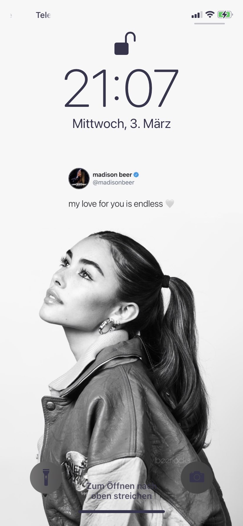 Download wallpapers Madison Beer 2020 american singer beauty Madison  Elle Beer american celebrity Madison Beer photoshoot for desktop with  resolution 2880x1800 High Quality HD pictures wallpapers