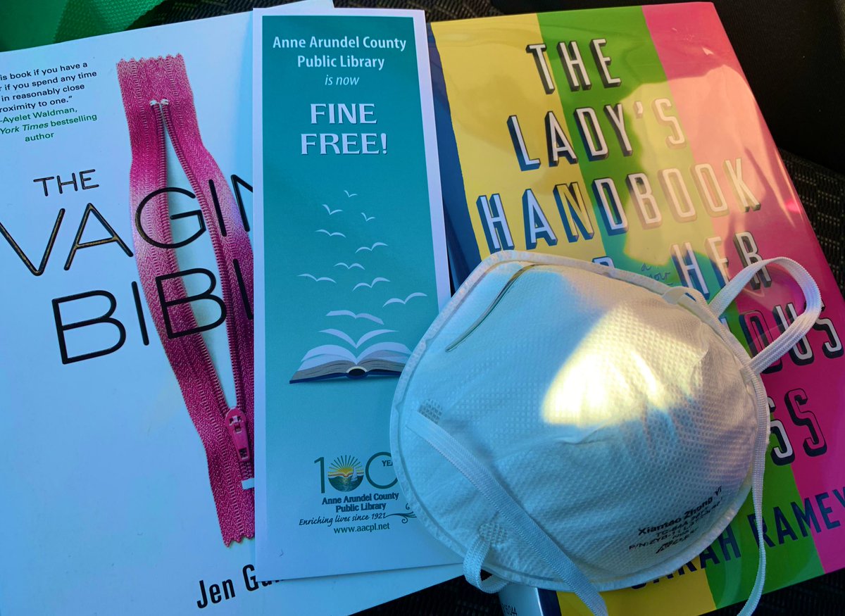 IamKeonte's tweet photo. Where’s the one place where you can pick up books, a mask and pay no fines? The @aacpl of course. 

(📚 @DrJenGunter, @sarahmarieramey) https://t.co/4IbfGbCOxo