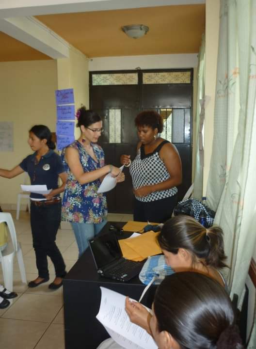 DrSJParker's tweet photo. Training women in marketing strategies is one of the highlights of my Peace Corps experience! π©πΎβπ¦±π©π½π©πΎπ©πΏπ©π½β𦱠#RPCVGuate #DocWOODS #HERstory
@PeaceCorps Week 2021! https://t.co/SGYbwAKoev