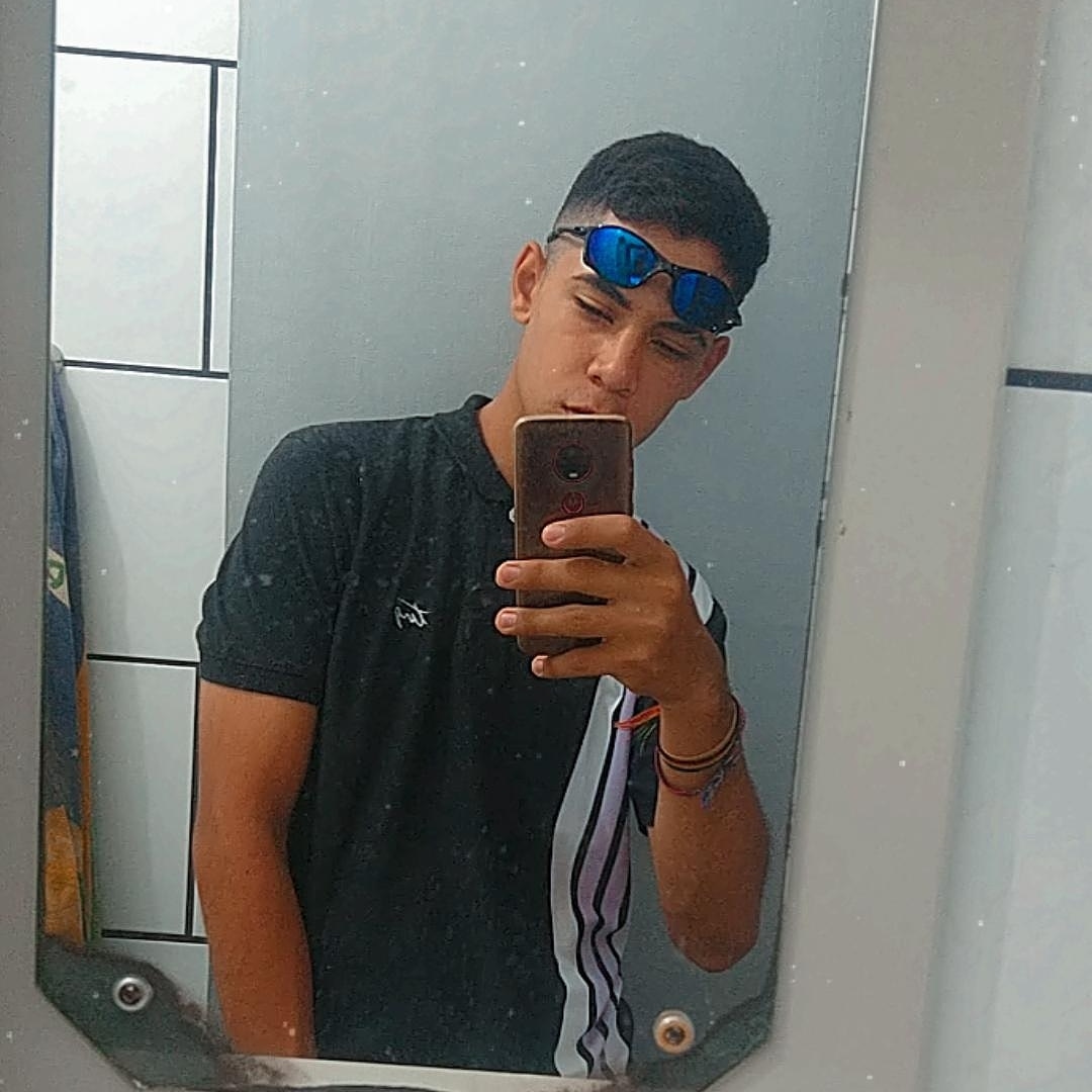 FabioValentim14's tweet photo. #NewProfilePic https://t.co/1Hho2PnQlA