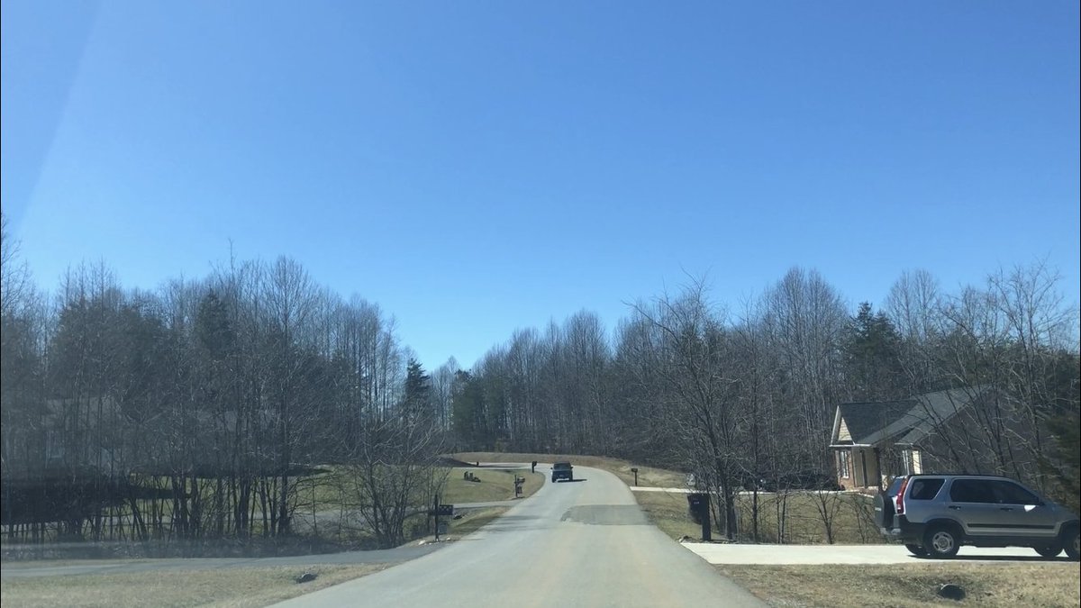 caroline_wset's tweet photo. Speeding on Mantle Drive in Campbell Co. will now cost you an additional $200. The Campbell County Board of supervisors voted in favor to make Mantle Drive an additional fine area to help with speeding issues. https://t.co/x9PLV8tBhV