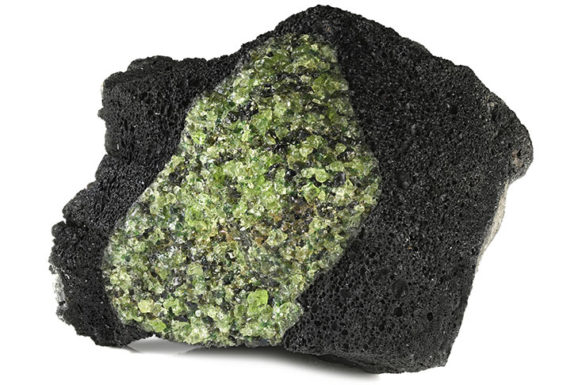 SenhorEco's tweet photo. #SenhorEco. MINERAL PODE SER A SOLUÇÃO PARA A CRISE CLIMÁTICA: https://t.co/KYdSCC5EKK #Atmosfera #Ciência #Clima #Estudo #Pesquisa #EfeitoEstufa #MeioAmbiente #Mineração #Minério #Mineral #Olivina #Natureza #Química #RecursosNaturais https://t.co/qhd1yiveQP