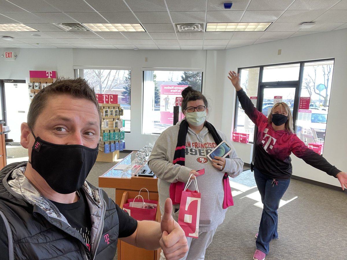 Blue Shirt All Day tweet media