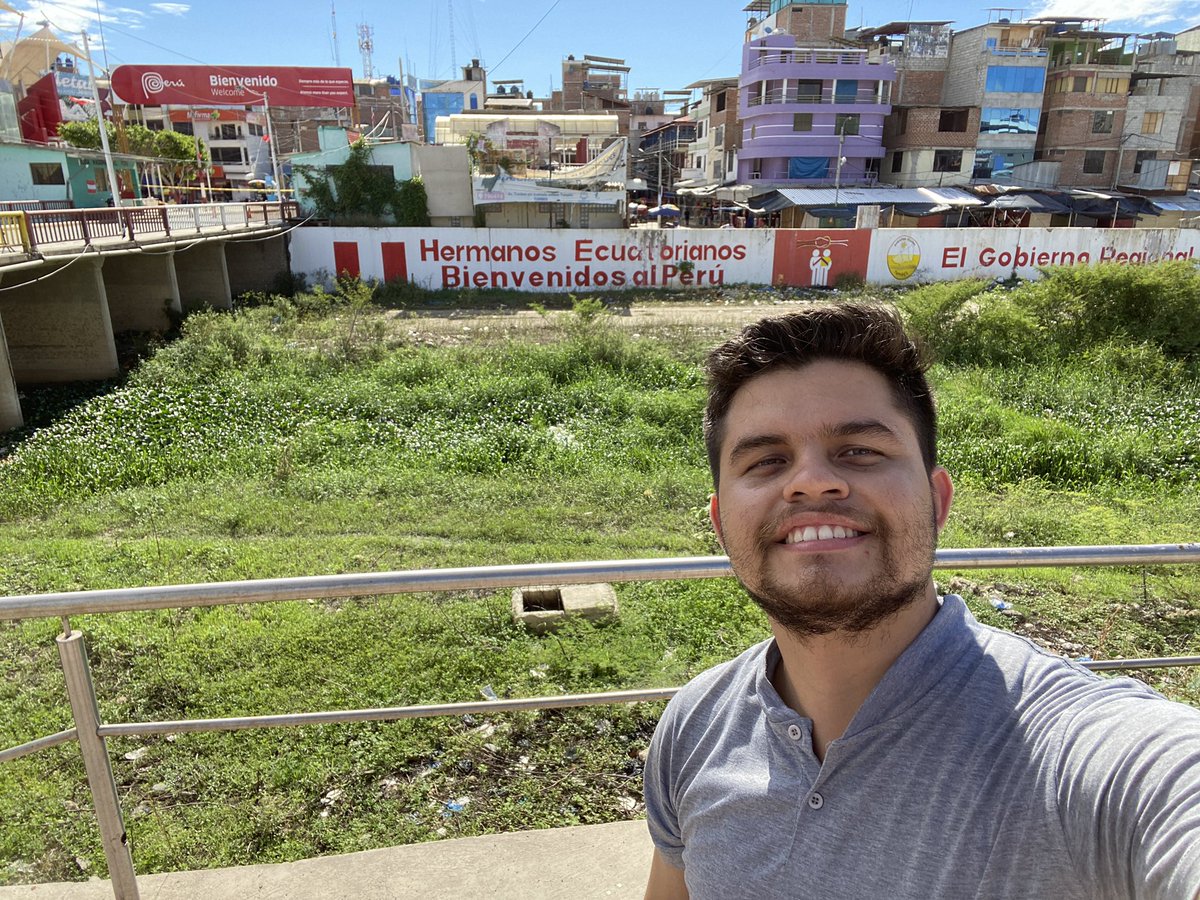 Estuve caminando por horas en Huaquillas hasta que justo llegué a la frontera entre ser tu novio o ser tu amigo 🥺😓