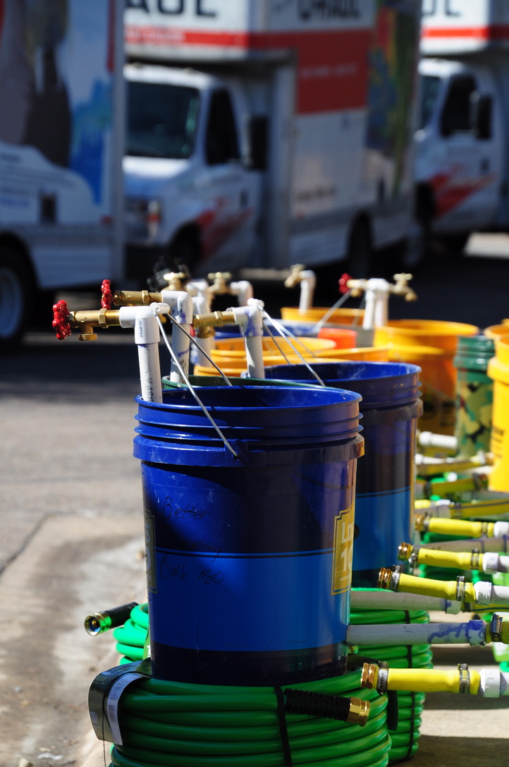 Austin Needs Water tweet media