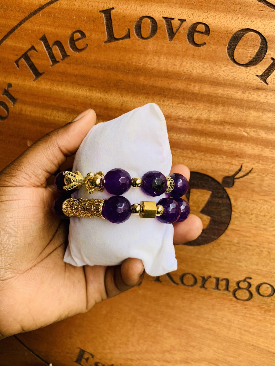 BKorngo's tweet photo. He asked for something unique and purple 💜💟🧡. Well, we made it happen ☺️☺️😆

❤️❤️🇬🇭🔥🔥🙏🏾 #beadsbykorngo #korngobeads #beads #krobobeads #adinkralife #adinkrasymbols #gyenyame #modernbeads #arts #artslover #beautifulpiece #krobobeads #beadslovers #krobogirls #golden https://t.co/qFPByku0db
