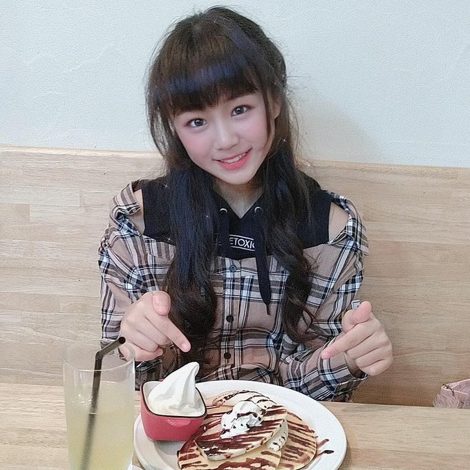 Twitterのコスプレ画像26