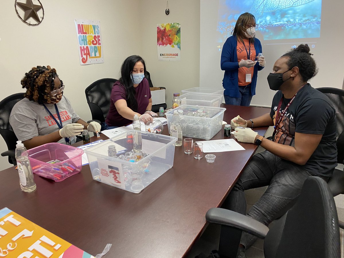 TrioUnique's tweet photo. It’s such a great feeling when 5 days later, your staff still feels motivated to use SEL strategies from your last mental break check-in! #NoSnovid
#LoveMyStaff #LoveMyTeam #SamSide #selfcare #mentalhealth #WeGotThis #CalmingJars @TrioUnique @SamhoustonMS @IISDCounseling https://t.co/gvbu2nRYxE