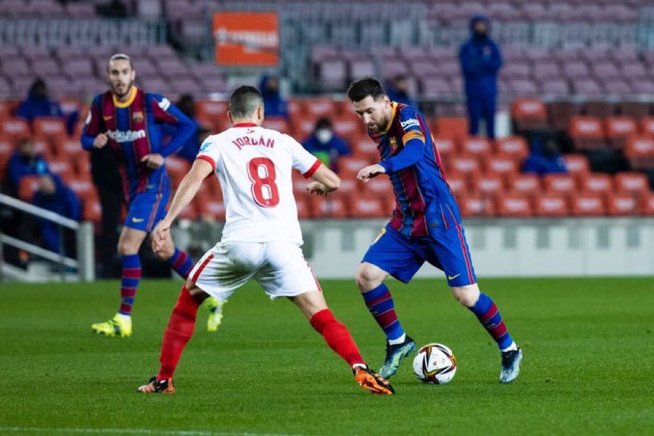 [#CopaDelRey🇪🇸] BARCELONE 3-0 SEVILLE (Aller: 0-2)

⏱ FIN DU MATCH !

⚽️ Dembele
⚽️ Pique
⚽️ Braithwaite

Le FC Barcelone se qualifie, après prolongation, pour la finale de la Coupe du Roi !

#FCBSEV