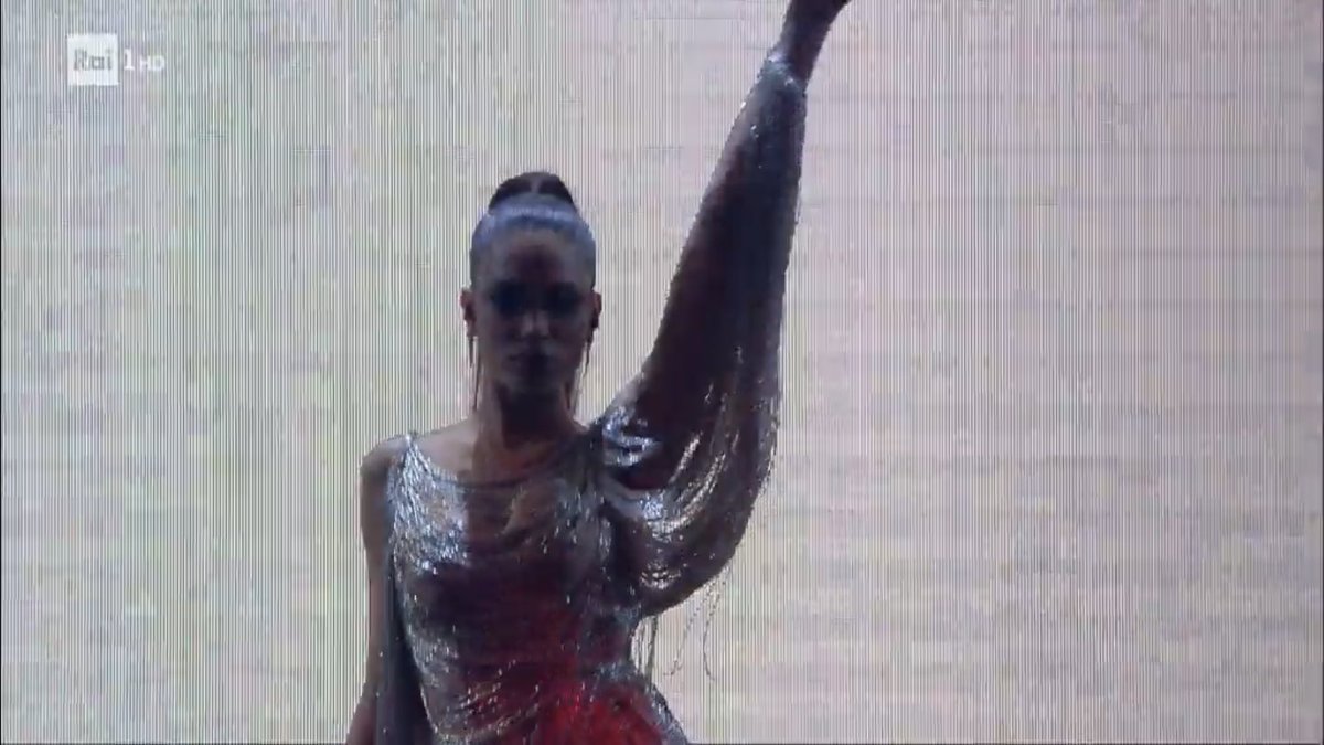 _mattia_meli's tweet photo. GOD. IS. A. WOMAN. 
#Sanremo21 #Sanremo2021 https://t.co/A5nQO0KgNG