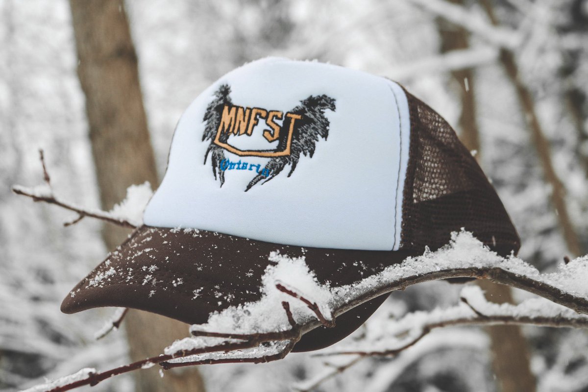 ManifestClo's tweet photo. MNFSTCLO “Dark Fire Collection” Spirit Wings Snapback in our coffee brown colour way available only on https://t.co/rrDRJpPtsa VERY LIMITED QUANTITIES SO GO GO GO‼️ https://t.co/kiQBBsDtC8