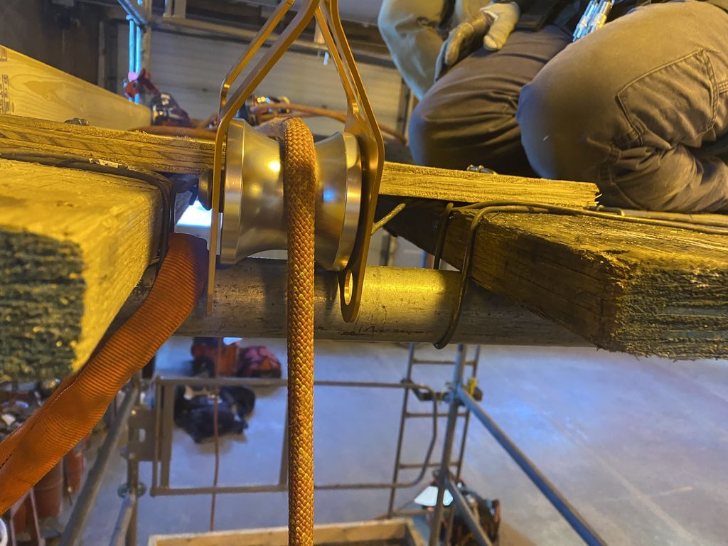 CapTechRescue's tweet image. We spent a couple days working with an industrial ERT on confined space and rope rescue refreshers while also getting in some scaffolding rescue drills. @cmcpro_official @Petzl #training #rescue