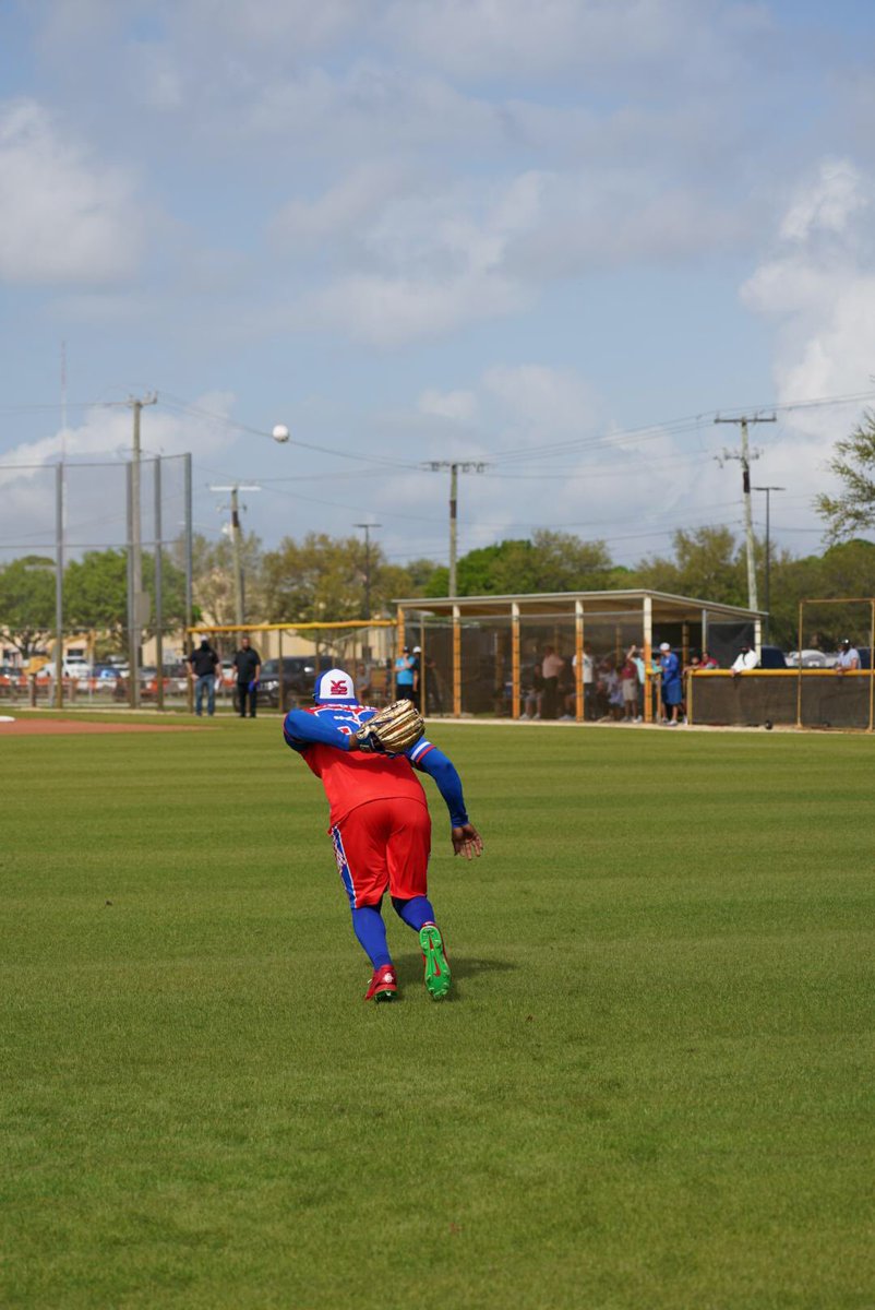 MLB Cuba tweet media