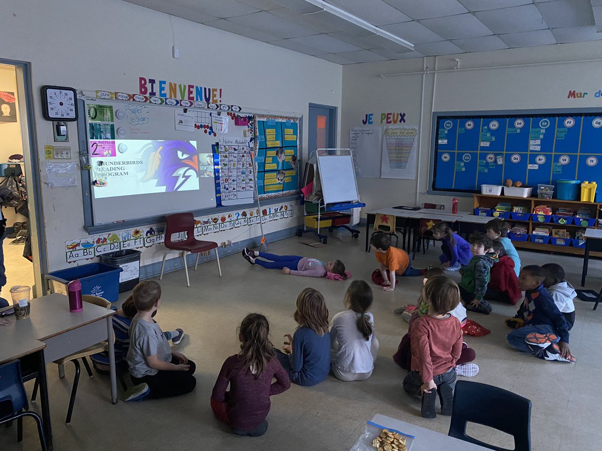 MmeSwinamer's tweet photo. We were so lucky today to have had @HFXThunderbirds player Kyle Jackson read us Akhwatsirehkó:wa- My Big Family- a story written by indigenous lacrosse stars, Brennor Jacobs &amp; Brendan Bomberry. 💜🥍🧡 https://t.co/xEQkKi4kmx