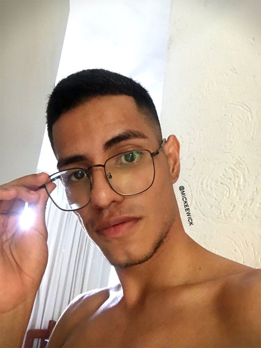 MICKEEWICK's tweet photo. ��HOW I READ YOU  // HOW I WAIT FOR U 🔥

#GAY #ONLYFANS #CANCUNGAY #BOY #TWINK #LATINGANG

TEMPORAL FREE ONLY FANS - GO FOR IT https://t.co/lnQopNLytn