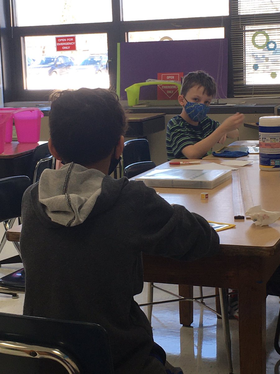 mrsberger4's tweet photo. @PeeblesForest Enjoy listening to them play games again, too! https://t.co/1w0TBaAXG9