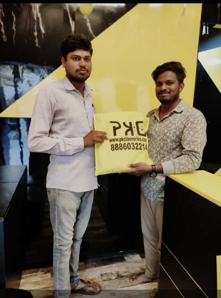 Premanth_PK's tweet photo. First delivery from Shamshabad Store in Eco-friendly bags.
#NonWovenFabric #PlasticFreePacking #Ecofriendly #paperbags #enviromentallyfriendly #gopkc #laundry #drycleaning #pkcshamshabad #drycleaningshamshabad #pkcposts #laundryshamshabad #starch #rolling https://t.co/tjmgyRhRK6
