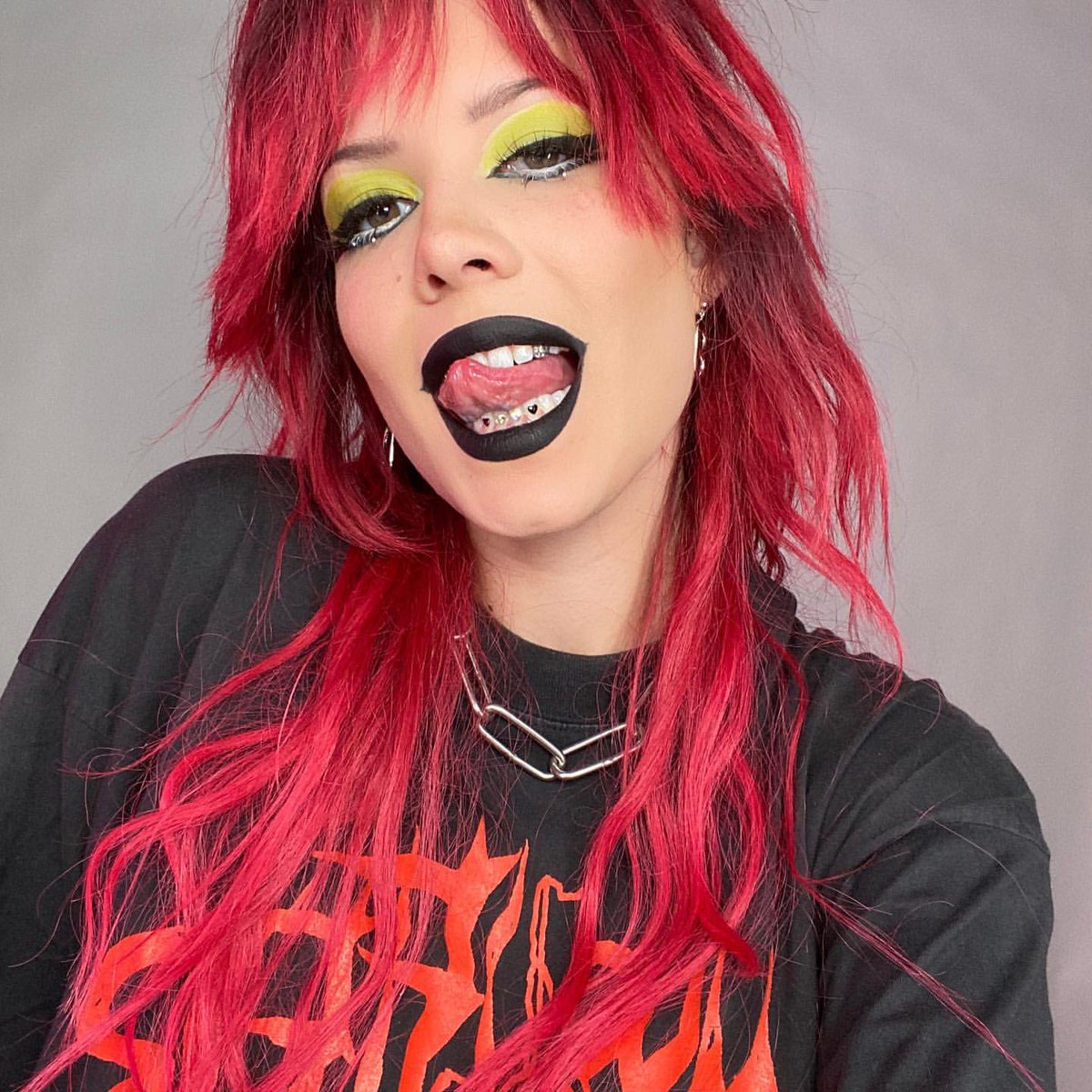 HalseyJapan's tweet photo. 木曜日の午後も頑張っていきましょう🦸‍♀️⚡️💪
（Instagramストーリーズより）
#ホールジー https://t.co/0liFsAaMRh
