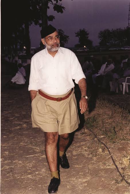 DuttYogi's tweet photo. Proud On RSS .

#देश_की_शान_आरएसएस https://t.co/i9M58pG4Js