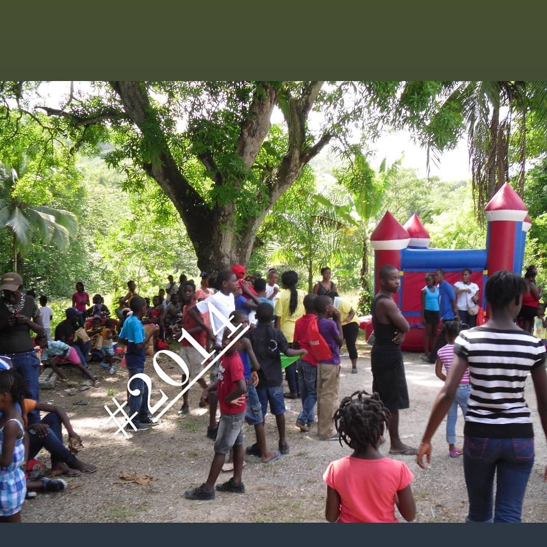 btsjpInc's tweet photo. #backtoschooljamaicaproject 
#makeadifference 
#ittakesavillage 🇯🇲
.
.
#donate
https://t.co/V09PzCwXrr https://t.co/tccGMlyuDq