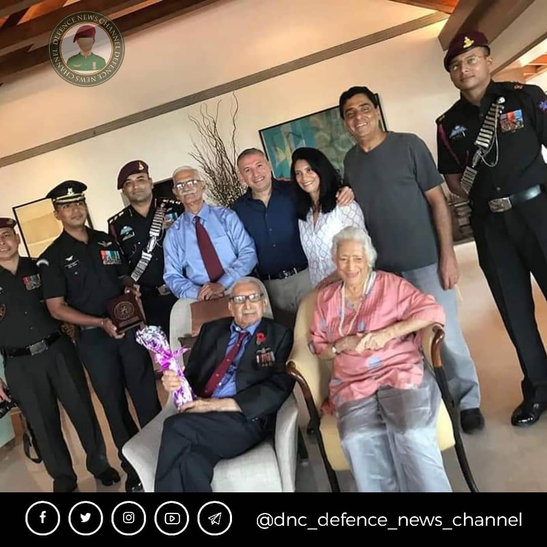 DefenceDnc's tweet photo. BRIG FURDOON MEHTA, the first Indian Army aviator, also first CO of 9 Para Field Regiment left for his heavenly abode on his 101st birthday, with last wish fulfilled of having a bugler play, "The Last Post" at his funeral.
#Indian #indianarmy #JAIHIND #selflessservice https://t.co/JRVry9uKNQ