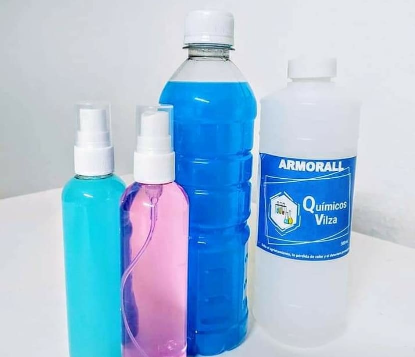 herek_it's tweet photo. QUIMICOS VILZA 🙌

En este tiempo de pandemia te invitamos a probar los diferentes productos de limpieza para el hogar🏡😊

Cloro en $7 pesos ✖ litro y gel antibacterial en $75  ✖ litro,  hasta jabón para tu auto en $35 pesos ✖ L

FB: Productos de limpieza Vilza https://t.co/FrtStyIrOF