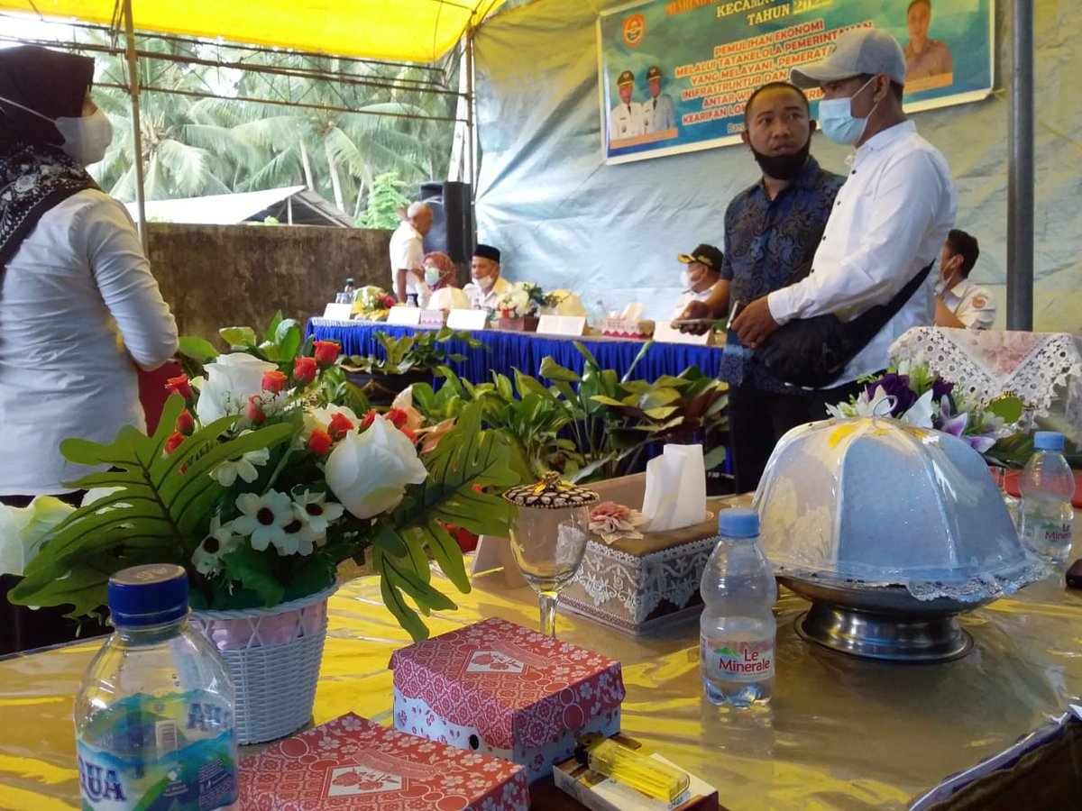 wilkerbalut's tweet photo. 03/03/2021 #OneHealthKIPM Kegiatan menghadiri musrembang kab. Banggai Laut  
Oleh petugas :
@Wilkerbalut
@HumasBKIPM
@rinajanwar2201
@darwis_skipmlb
@l3o_Ramagusta
@medya1978 https://t.co/lVTaLZInwH