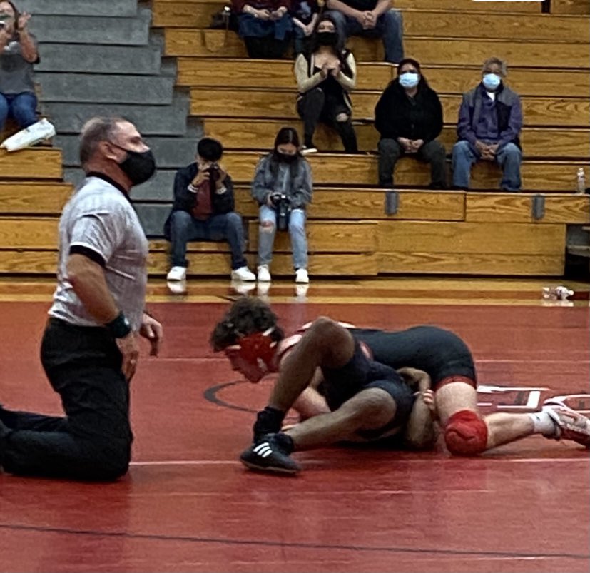 CaneyCreekHS's tweet photo. Wrestling season is here!! Go Panthers! https://t.co/vo5wbmVULe