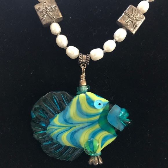 blooming_luna's tweet photo. So good I had to share! Check out all the items I'm loving on @Poshmarkapp from @AmyYma222 #poshmark #fashion #style #shopmycloset #dianevonfurstenberg #loungefly #artisanpiece: https://t.co/B2zUH6Lhc1 https://t.co/In7jnrSOz8