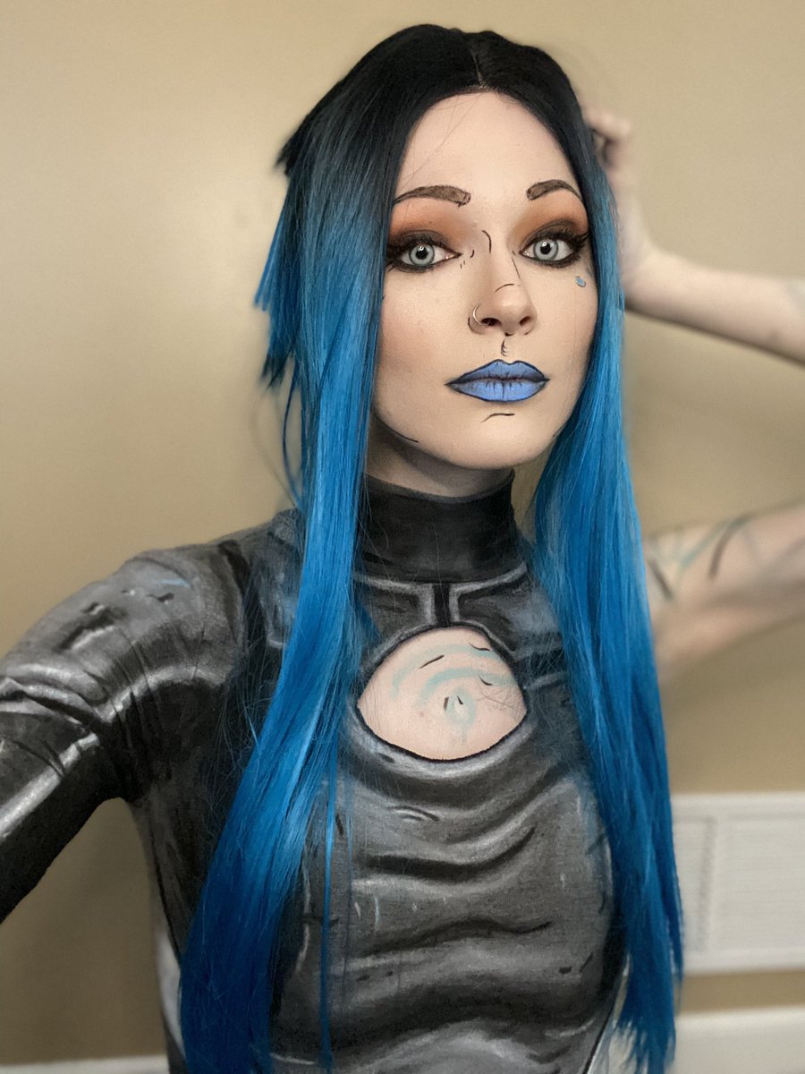 phaseknight_'s tweet photo. Iโm vibing so hard with my bl3 Maya already ๐ฅบ
#mayacosplay #borderlands #borderlands3 #borderlandscosplay https://t.co/VF0Xvox8ie
