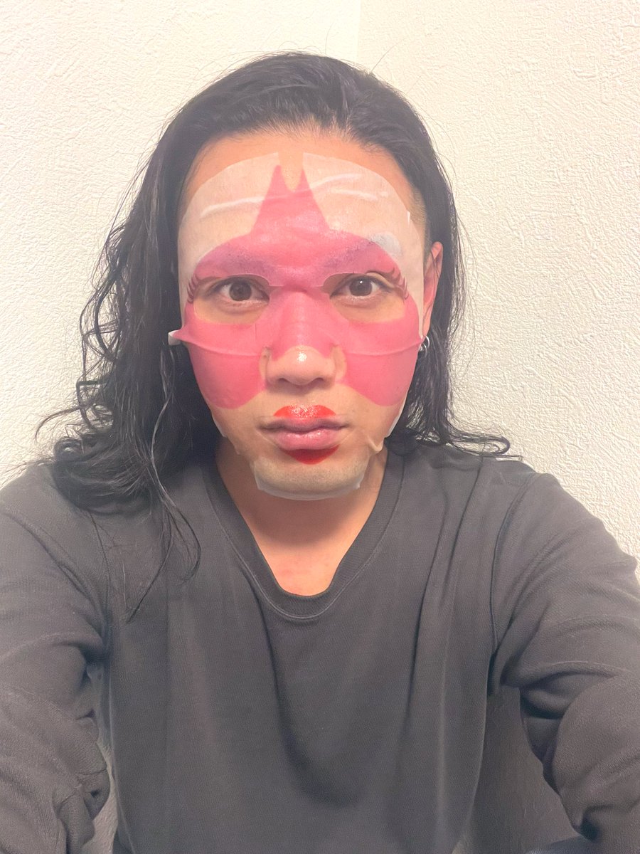 RYOTA_Rookiez's tweet photo. 375
おはや!
ピンクシャークってか
オカマじゃん💋
#RyotaPackSeries
#facemask
#PinkShark https://t.co/duSMeUJzYn