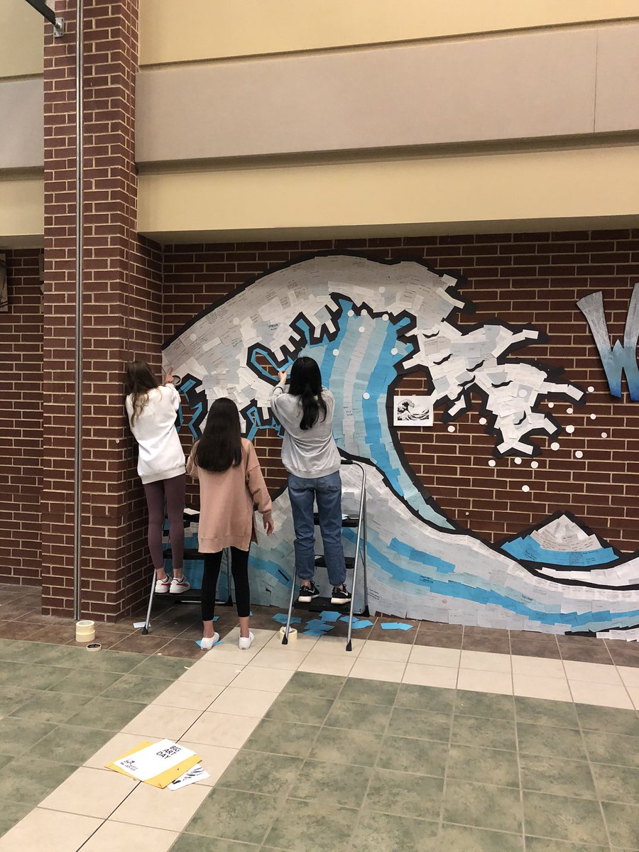 seayart's tweet photo. Prosper Students creating a mural #phsart Bigartday21 https://t.co/lEtToIBNQB