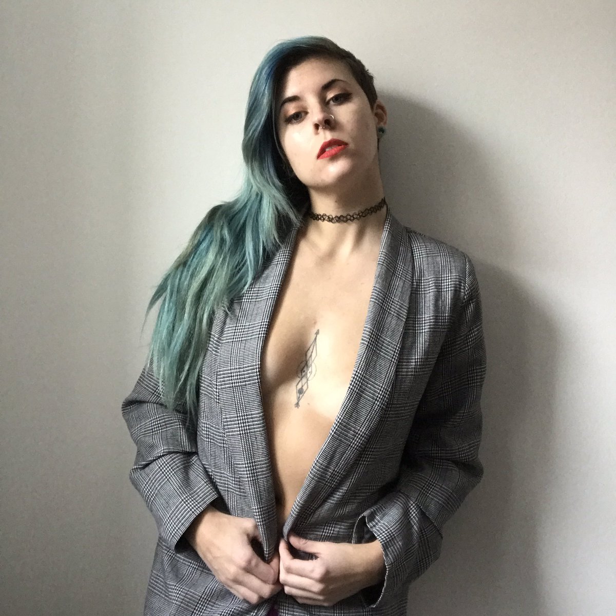 KarleOnAir's tweet photo. β¨New episodeβ¨ of my podcast "The Ladies of Metal Show" is up with #RileyHawk of #Warish streaming on all platforms: https://t.co/OjCl3Y0Dcf https://t.co/TJmqUKslwr