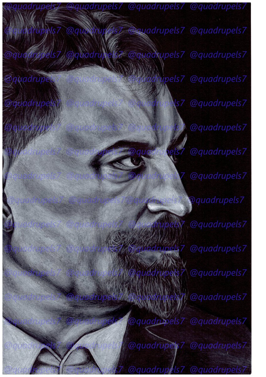 quadrupels7's tweet image. A commission I did for someone irl and one of the 1st drawings I ever created on black paper ☺️😊🥰