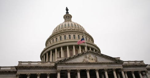 Developing: House adjourns early over intelligence about a “possible plot” by a militia group to attack in the next 24 hours.
#WashingtonDC #USCapitol #Warning @CBS46 https://t.co/WMSaMpWLAd