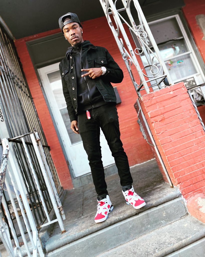 AnythingSani's tweet image. Free @YNWMelly