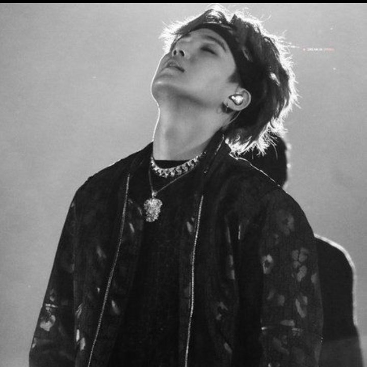 Reyyhnm's tweet photo. Hi gua rey
Baru maen rp twit
Fb ? Rt or like

Fambest?Gass

#roleplayerindonesia 
#roleplayer 
#roleplayerkpop https://t.co/f2boxGglSC