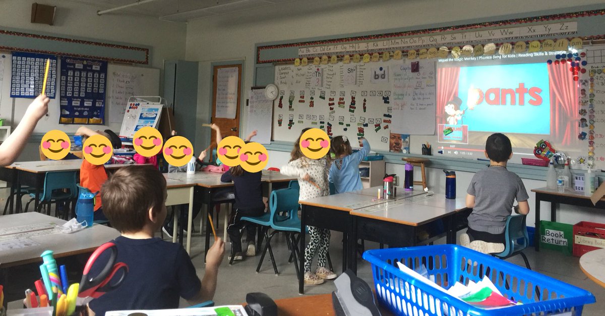 NS_SLP_MOM's tweet photo. Magical learning & fun with this SLP this week in P/1 Coskun’s classroom @MWES_School @JessicaCoskun #WindowedMasksRule #WatchMyMouth #ThankfulSLP #LearningIsMagical @MWES_School @HRCE_NS @HRCE_StudentSer @AssistTechHRCE @HRCEAutismTeam https://t.co/XT4uWqfyzW