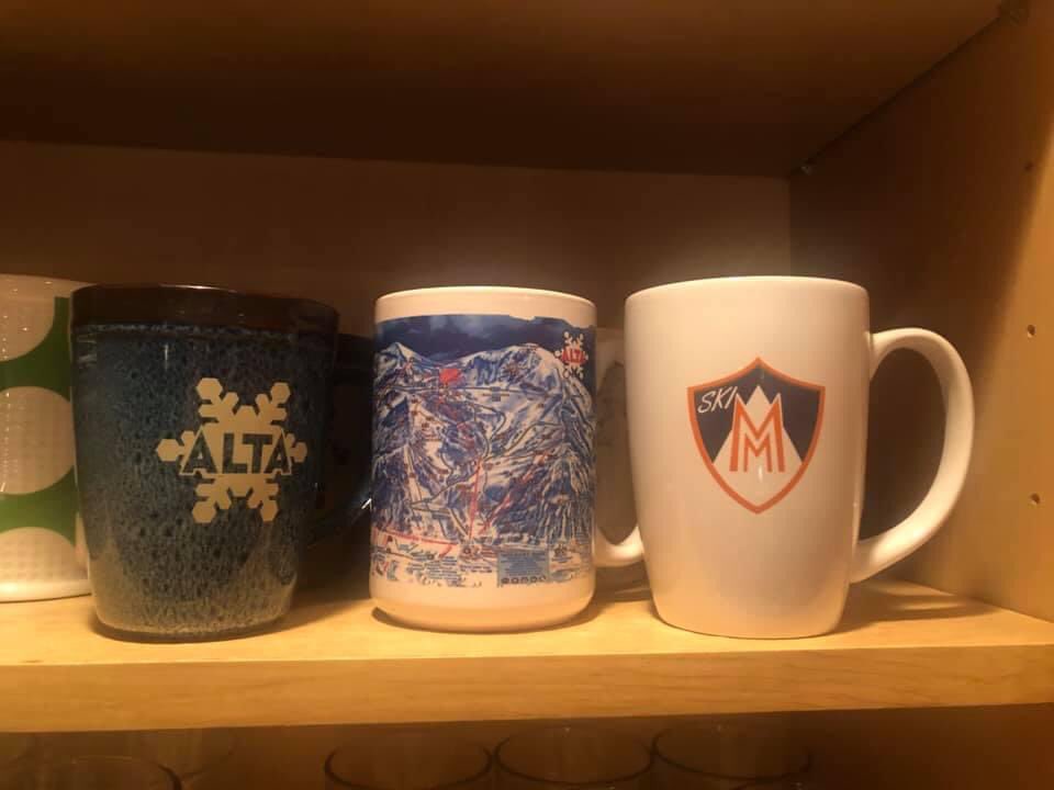 Nice mugs #altamagic