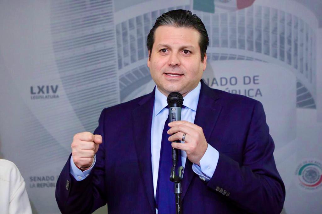 IsmaelV42061856's tweet photo. Mario Zamora! #SinaloaConMario

Los jóvenes creemos en #MarioZamora, es alguien que busca ayudar en nuestros estudios universitarios. 
Como Senador le apostó al futuro del estado y la Juventud Sinaloense..
Sabemos que con el desde donde este nos brindara mejores oportunidades... https://t.co/yY3xUiqO8h