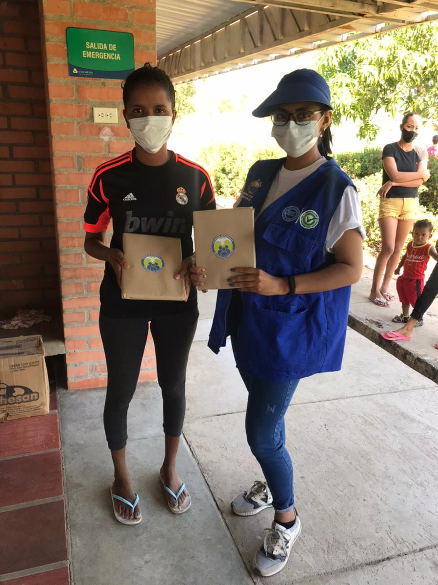 VoluntaUNIMAG's tweet photo. #EnteráteVEx | La Universidad del Magdalena a través de la Vicerrectoría de Extensión y Proyección Social, el Voluntariado Unimagdalena y la Colonia Municipal Universitaria Algarrobo, como acción importante en el marco de la campaña "Donatón de útiles escolares" https://t.co/C6EoDRVUV3