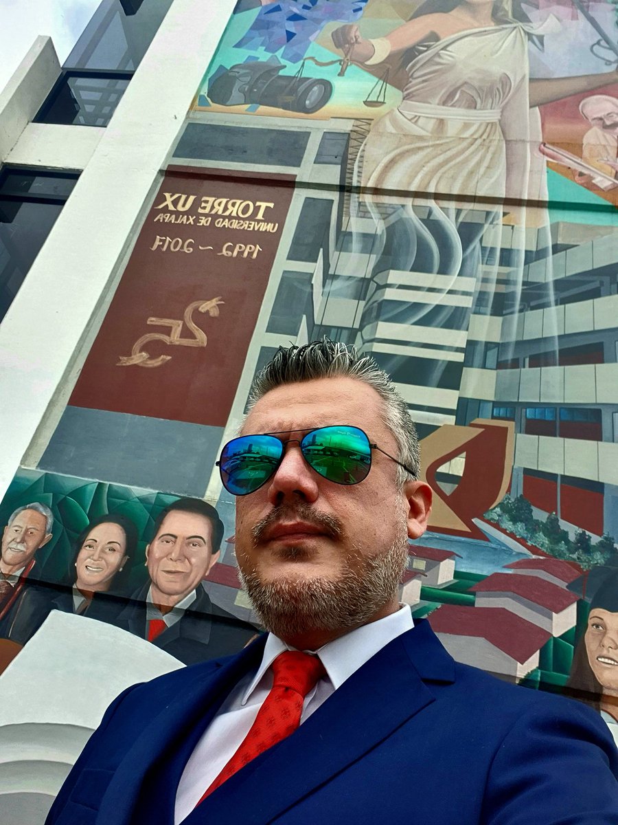 augusto_her's tweet photo. Visité por la tarde mi casa, la @UXoficial y fui recibido por el Rector Dr. @carlosgarciamdz y el Dr. @erikgahe Vicerrector de la casa de estudios.
Logramos acuerdos para seguir trabajando en lo personal y profesional, tanto con @haConsulta y @AicodiOficial rumbo a los 30
#SoyUX https://t.co/Jf5gyzJrUm
