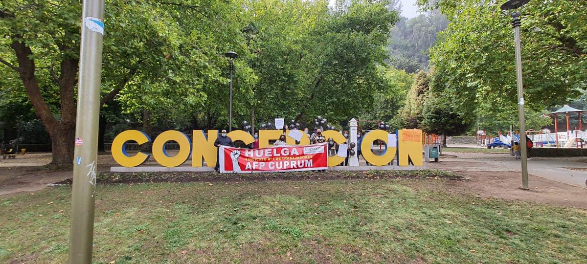 SCuprum's tweet photo. CONCEPCIÓN NOS DICE FUERTE Y CLARO, QUE ESTA LUCHA LA GANAMOS!!!
@CuprumAFP  
CONCEPCIÓN 💪💪💪💪💪
 
#HuelgaCuprumAfp
#CuprumAFP
#Concepción https://t.co/orXYaF2QVg