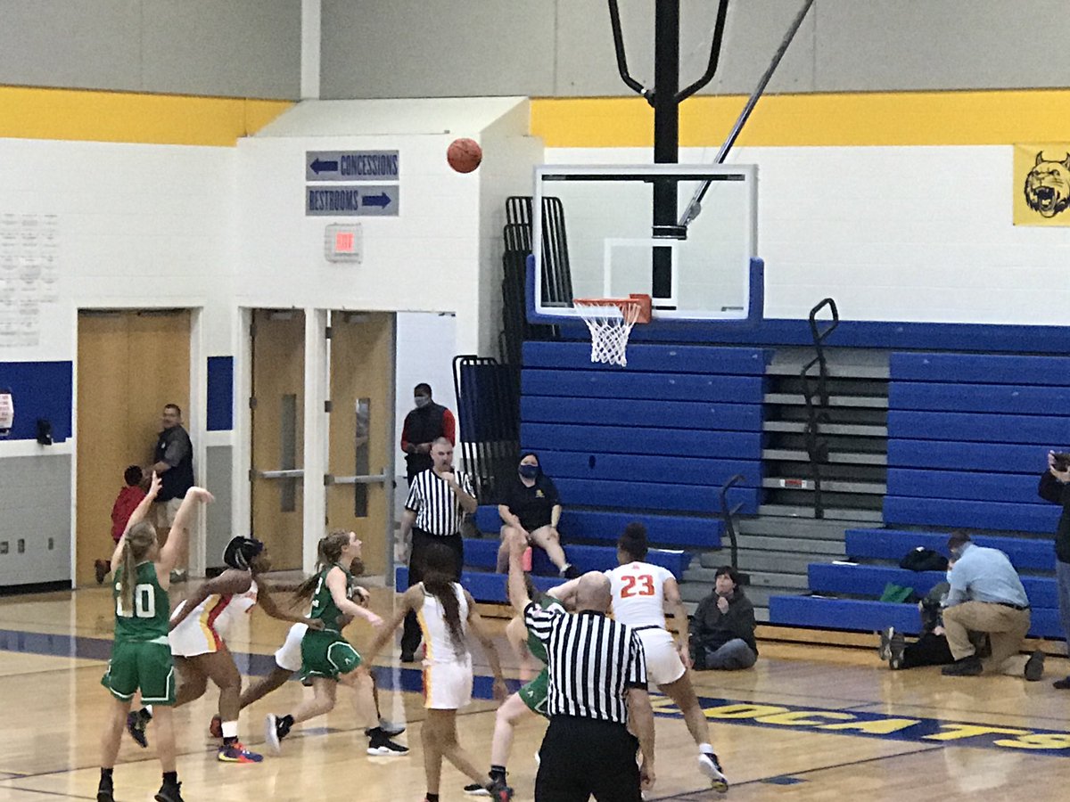 Anna’s Ella Doseck hits a free throw in 3rd quarter of tonight’s Div III Regional vs Purcell Marian for her 1000th Career Point — Congratulations Ella on your career milestone !!!