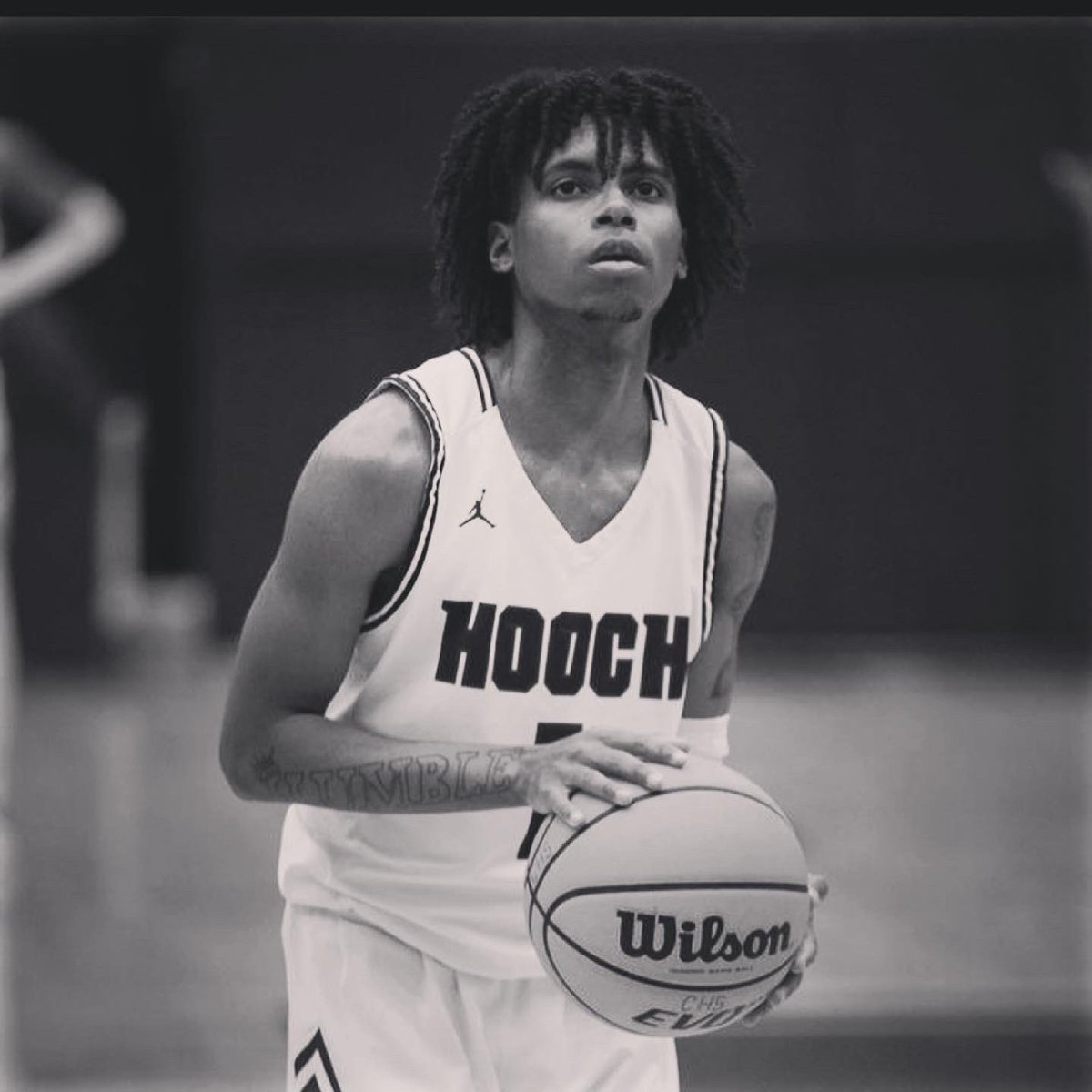 Ajwhite_1's tweet image. Being 15 Coming from Memphis I wouldnt have never imagined accomplishing what I’ve accomplished 🙏🏿. Lot of ups and downs in my 4 years and ending with 2500pts is a blessing!! It’s been a hell of a run uno! Your legacy lives on 1🥀. HOOCH4L #1out #unoout✌🏽