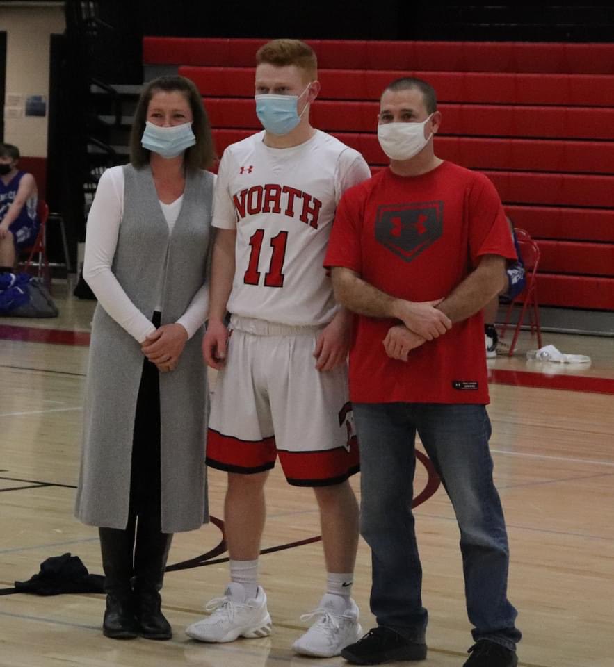 HubsBasketball tweet media