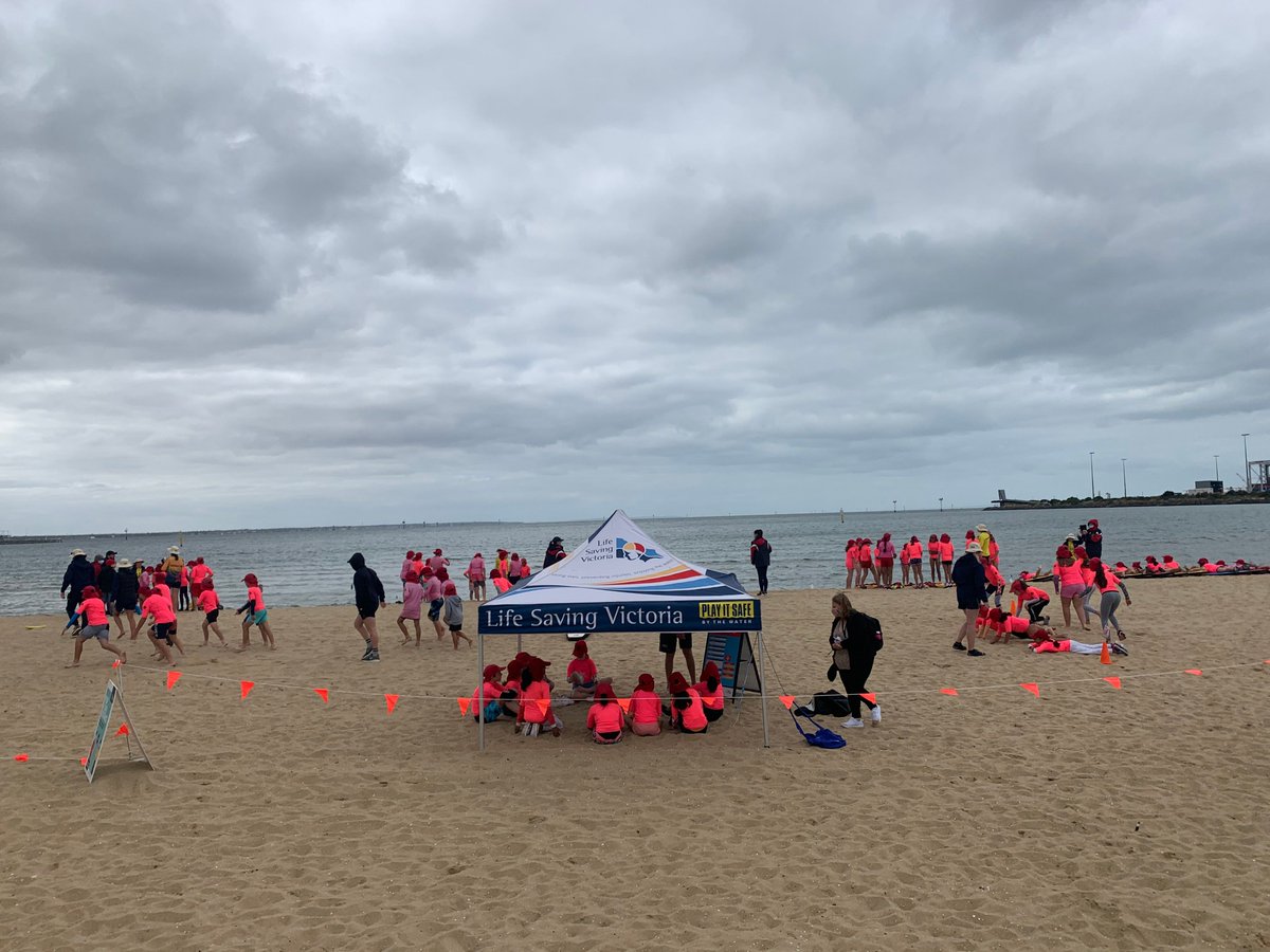 shoakleigh's tweet photo. Surf's up! Yr 5/6 students, last Friday, enjoyed a beach day in Port Melbourne as part of our Water Education Program. They rotated through sand and water activities while learning to be safe around the water.
#shoakleigh #sacredheartoakleigh #sacredheart #primaryschool https://t.co/1mUClMUwvw