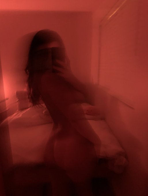 after hours 😈 https://t.co/1Cnm0StkPy